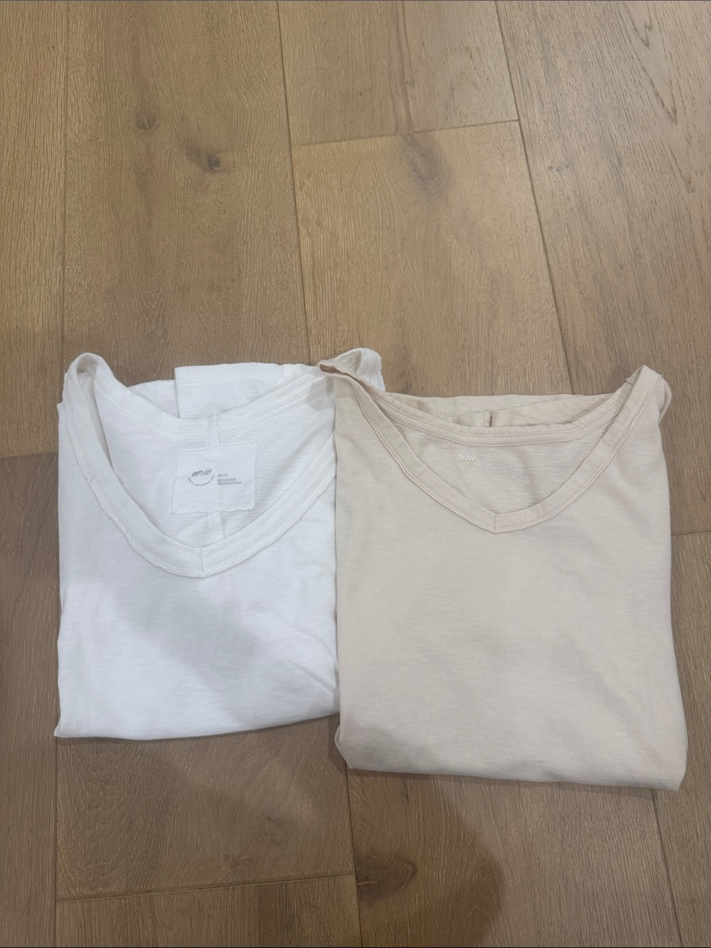 aerie Short Sleeve Crew Tees - White & Light Beige